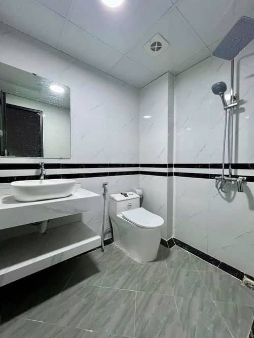 Bán nhà An Trạch giá 6.70 tỷ, diện tích 30m2, 5 tầng, mặt tiền 4.3m - Ảnh 1